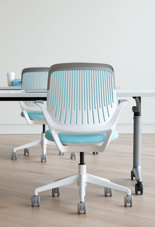 Illustration for article titled Steelcase Cobi Designer Puts Your Design Skills Where Your Ass Is